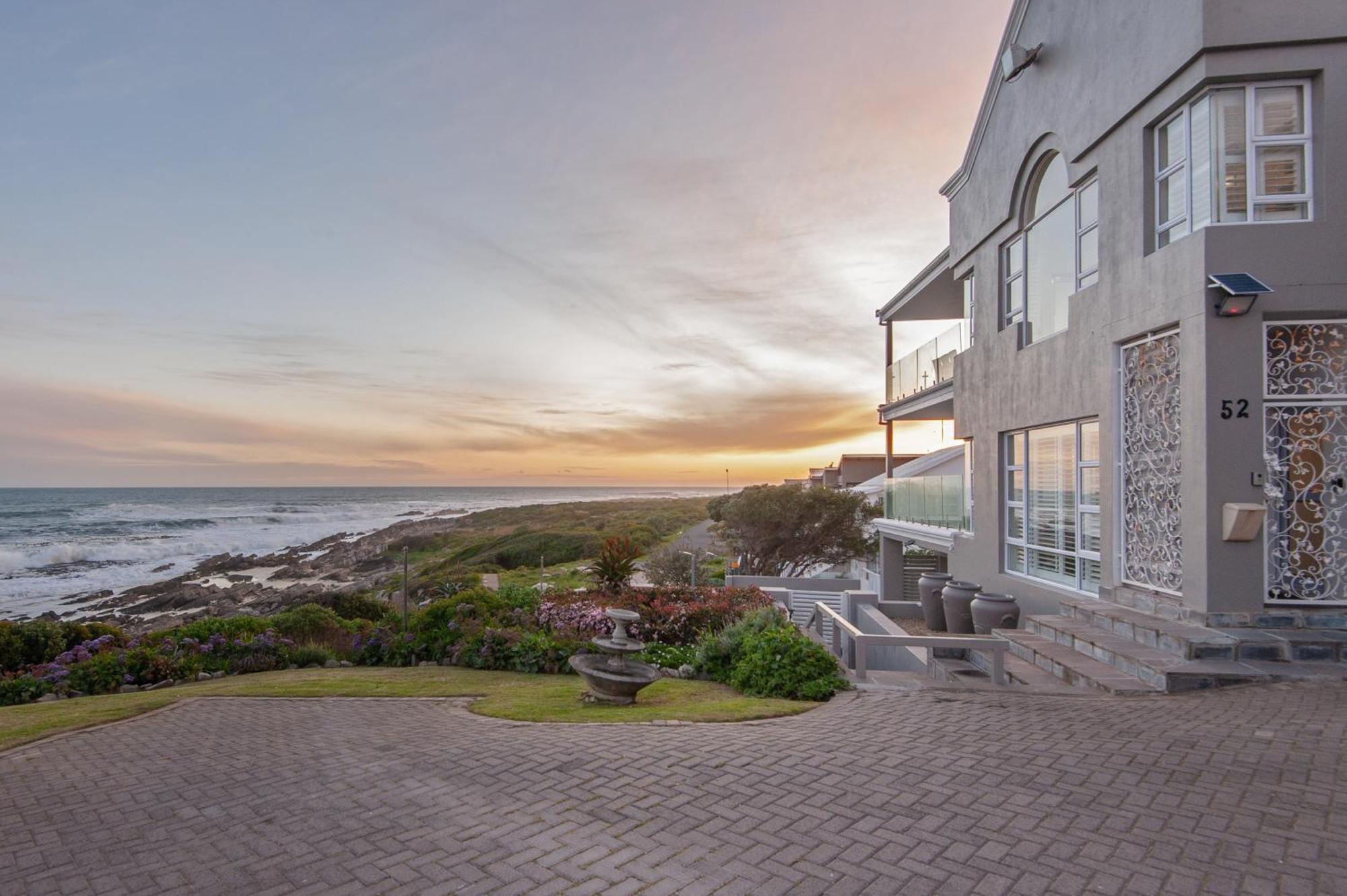 Absolute Ocean Boutique Guesthouse Hermanus Bagian luar foto