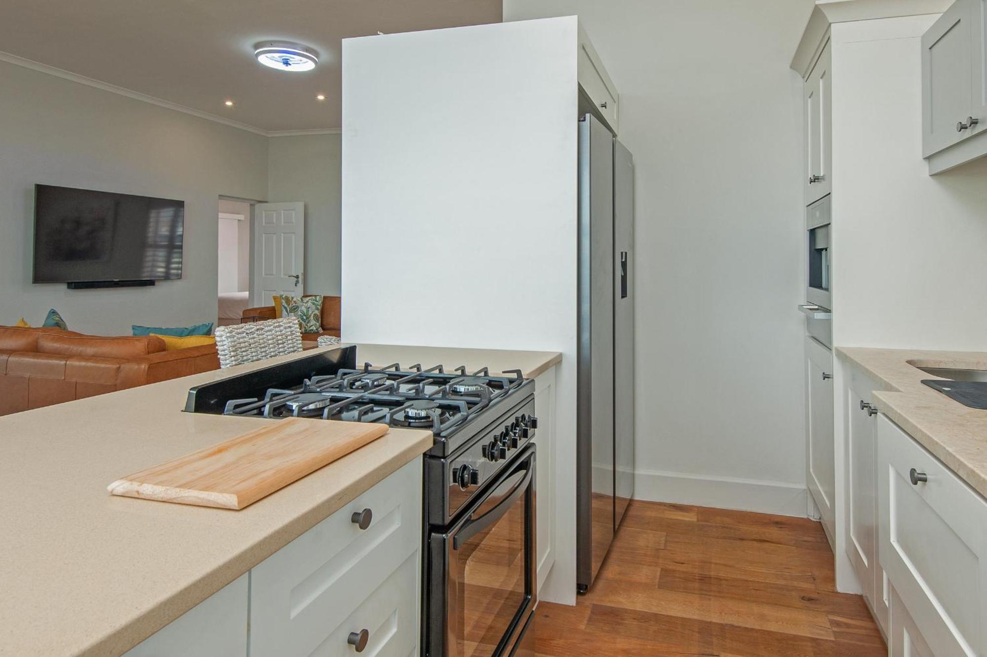 Absolute Ocean Boutique Guesthouse Hermanus Bagian luar foto