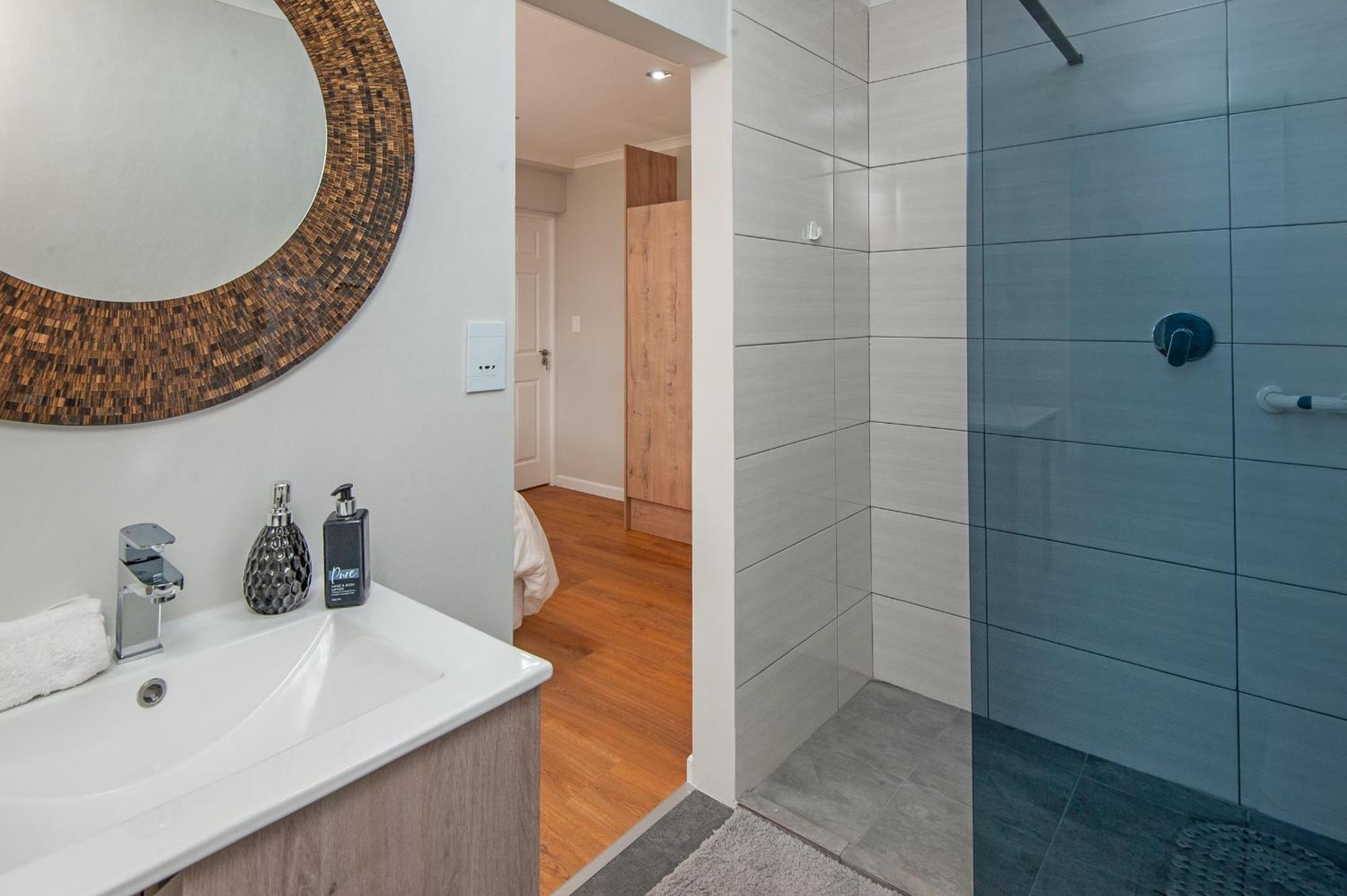 Absolute Ocean Boutique Guesthouse Hermanus Bagian luar foto
