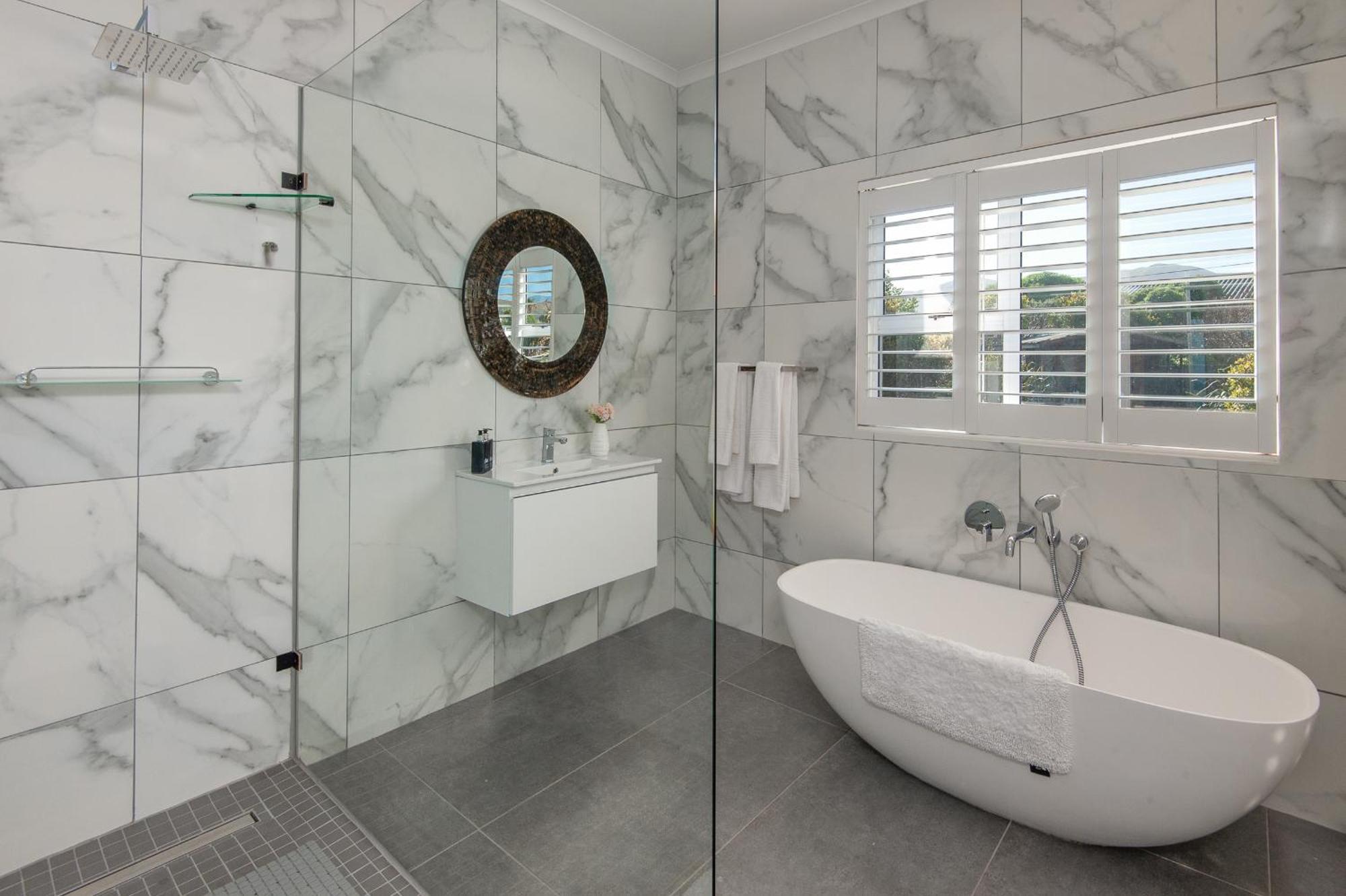 Absolute Ocean Boutique Guesthouse Hermanus Bagian luar foto
